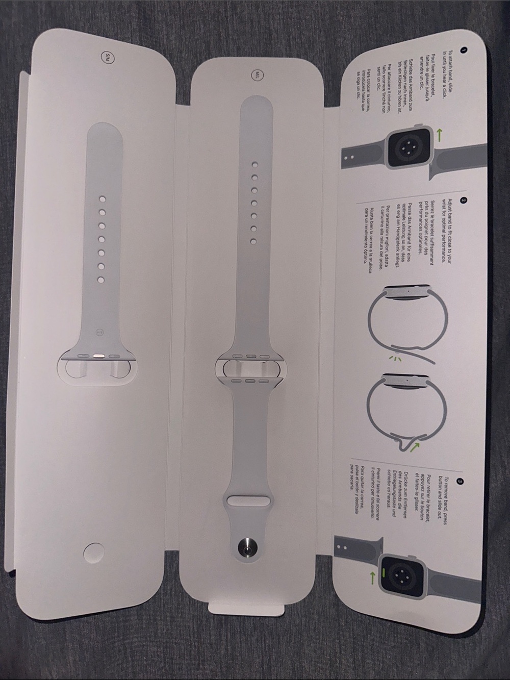 APPLE WHITE SILICONE BAND